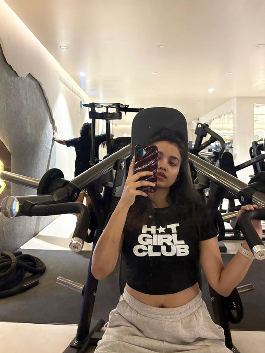 HOT GIRL CLUB - Black Baby Tee